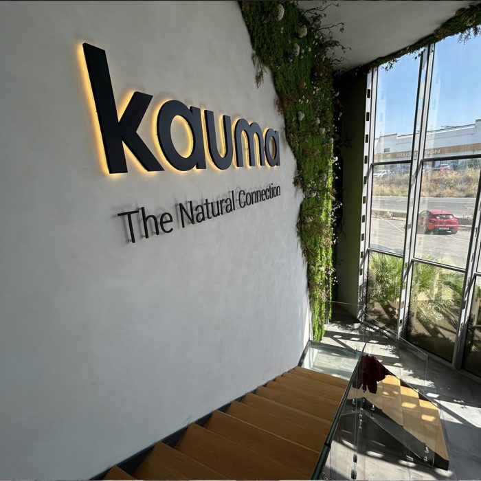 4 KAUMA